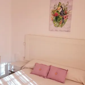 https://apartamento-rural-las-2-columnas.es-andalucia.com